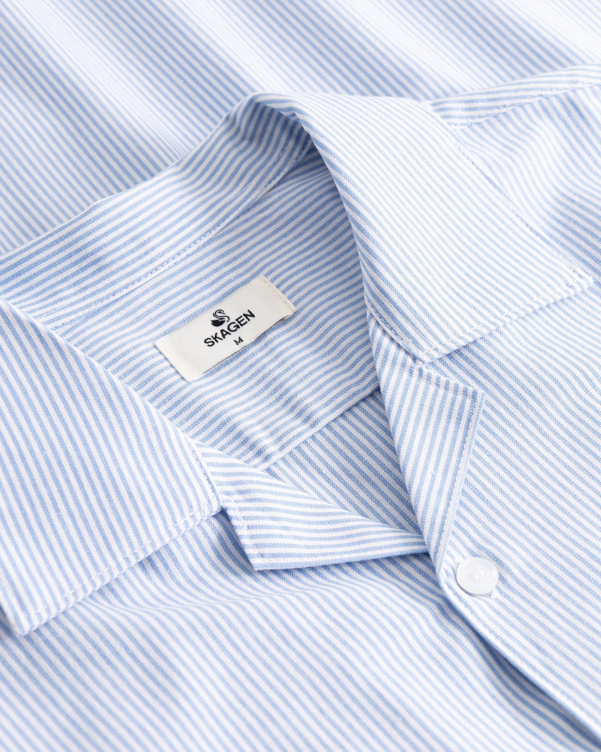 Short -sleeved flax shirt light blue striped