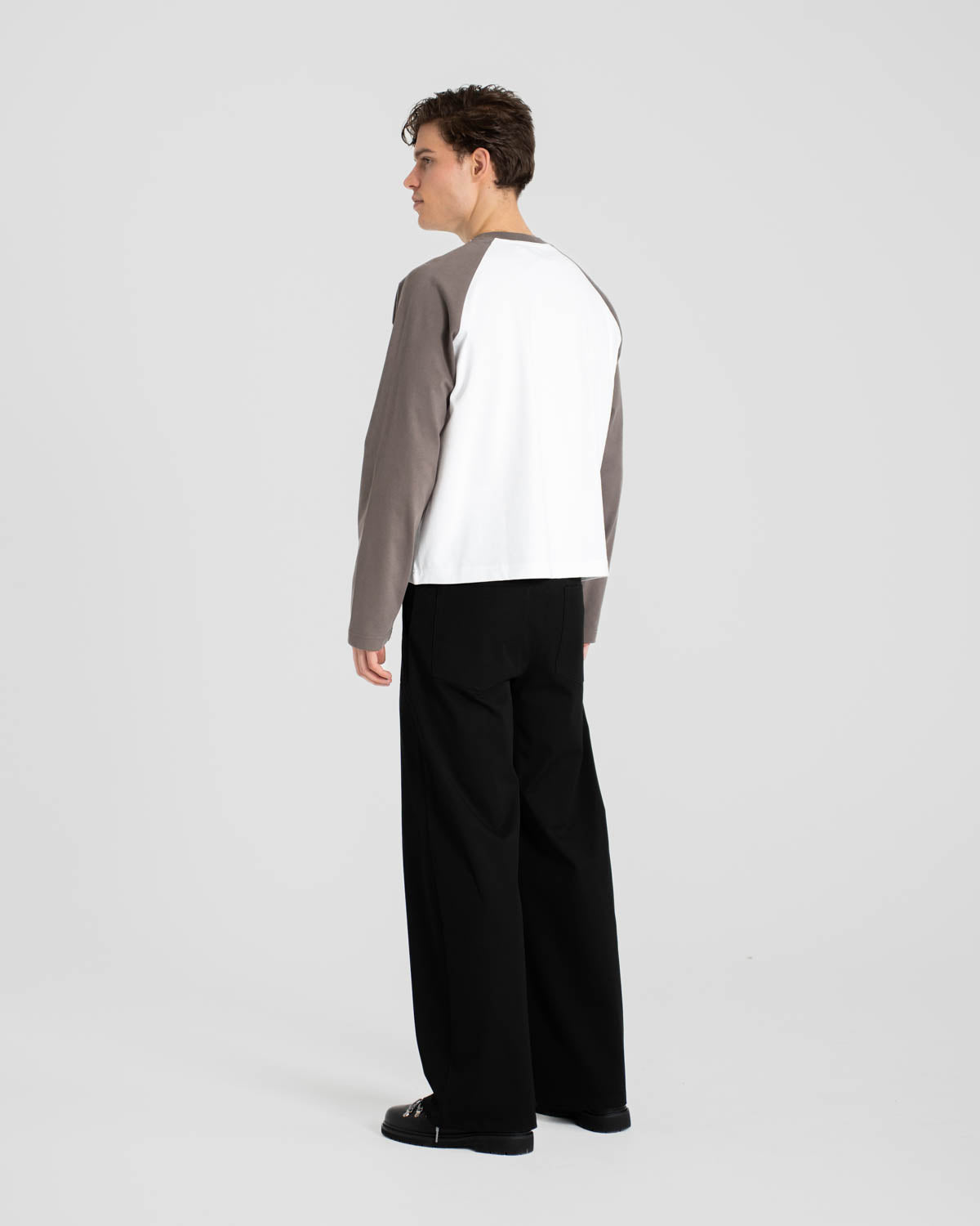 Raglan Longsleeve T-shirt White/Grey