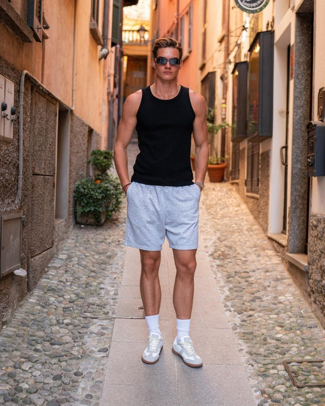 Blank Shorts Grey