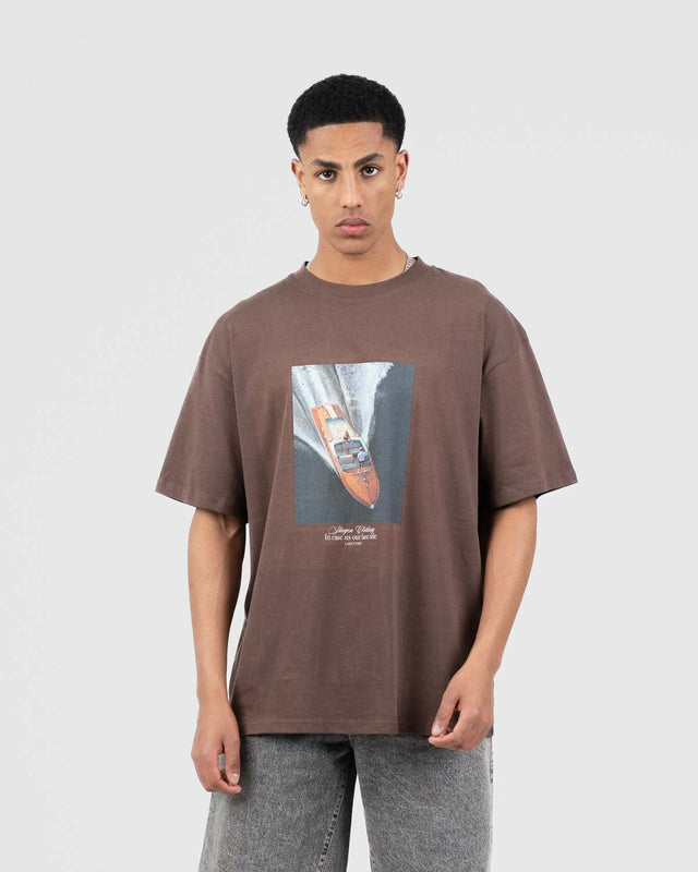 Como Graphic Tee Brown